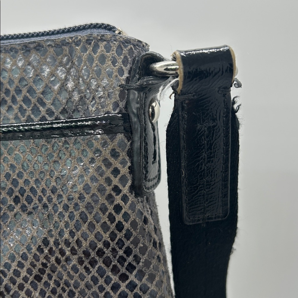 Coach Dark Blue Snakeskin Print Leather Detachable Strap Crossbody Bag Purse 🌺🌺 - Picture 5 of 10